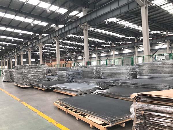 편리한 수출을 위해 모듈화 두 구성 요소 접착제 스프레이 장비 4