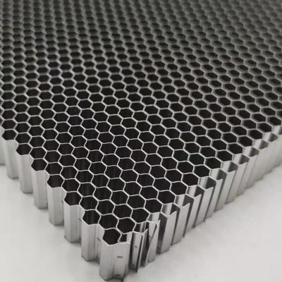 스팟 용접 8.2mm 셀 크기 금속 스테인리스 스틸 꿀집 공기 정렬기