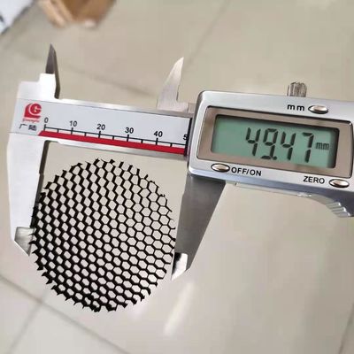 3.2mm 셀 크기 벌집 그리드 허니콤 루버 LED 조명 눈부심 방지용