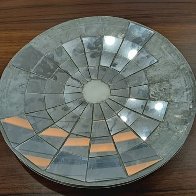 가볍고 강한 알루미늄 꿀집 패널 이 태양 전지판 에 사용 된다