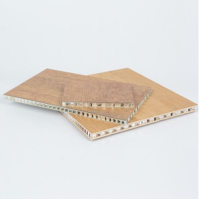 3003 알루미늄 꿀집 패널 8mm 꿀집 세포 크기와 ≤0.5mm 평면