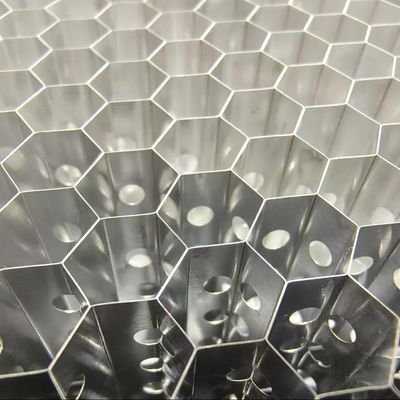 펀칭 홀 슬롯 알루미늄 꿀집 코어 5.5mm 측면 길이